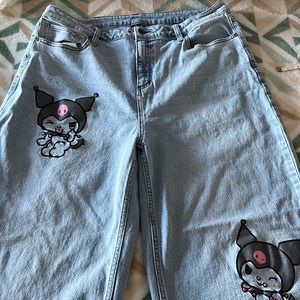 Hot Topic 15 Sanrio Kuromi High Waisted pants